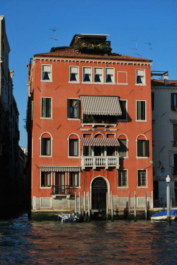 Casa Zucchi | Grand Canal Apartment Βενετία Εξωτερικό φωτογραφία
